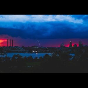 Meet your Posher, Maddie